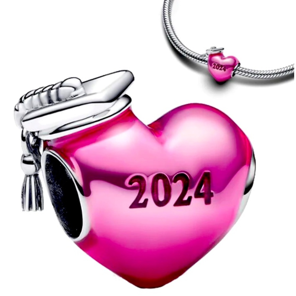 NWOT Pandora 2024 Graduation Silver Charm